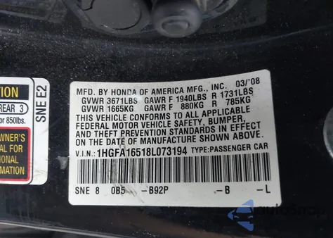 2008 Honda Civic Lx z USA, uszkodzony, nr VIN 1HGFA16518L073194